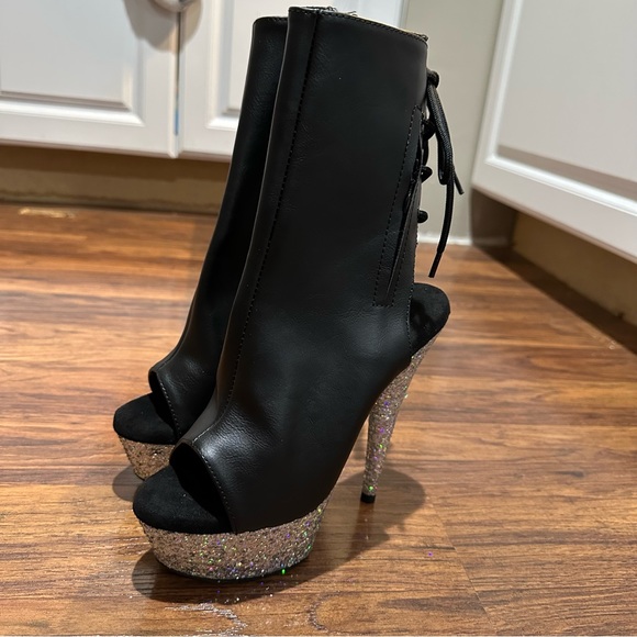 Pleaser open toe platform stiletto booties. BRAND NEW NEVER WORN! Size 6. NWT!! - Picture 7 of 11